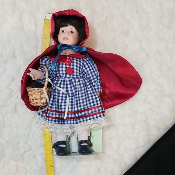 Seymour Mann Red Riding Hood Porcelain Doll. 11" - Picture 8 of 9
